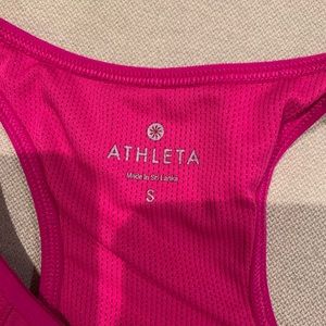Athletes dark pink sports bra in good condition. size small